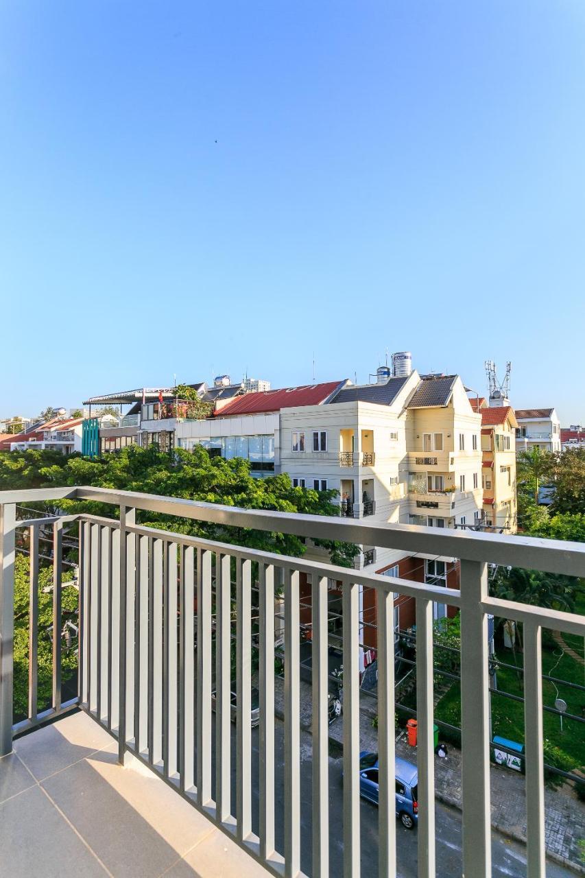Oyo 138 Aparthotel 18 Thành Pho Ho Chí Minh Esterno foto